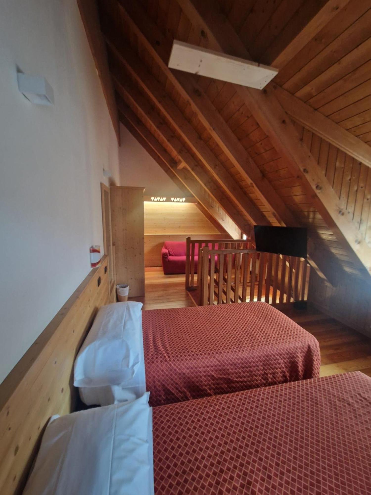 Hotel Raibl E Appartamenti Tarvisio Kültér fotó